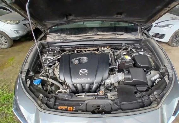 Mazda CX-30 2021, foto 4