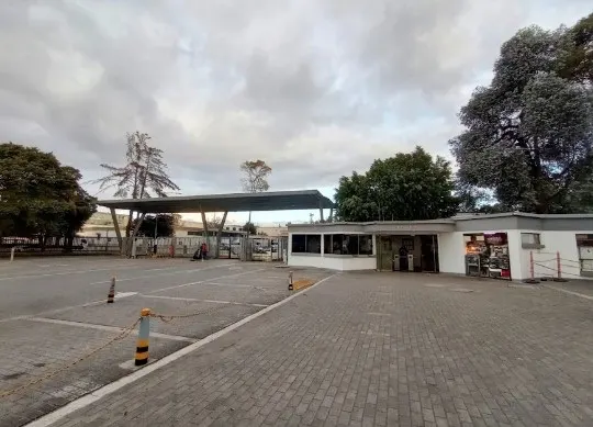 Oficina en BARRIO LOS ALAMOS, Bogotá