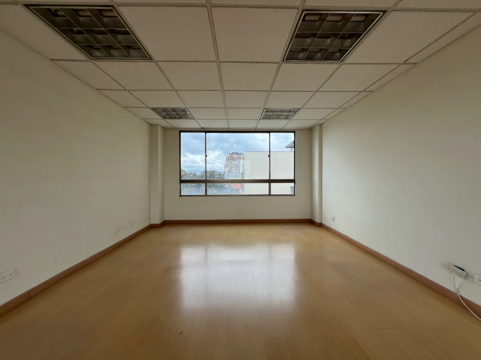 Oficina en BARRIO SAN FELIPE, Bogotá, foto 6