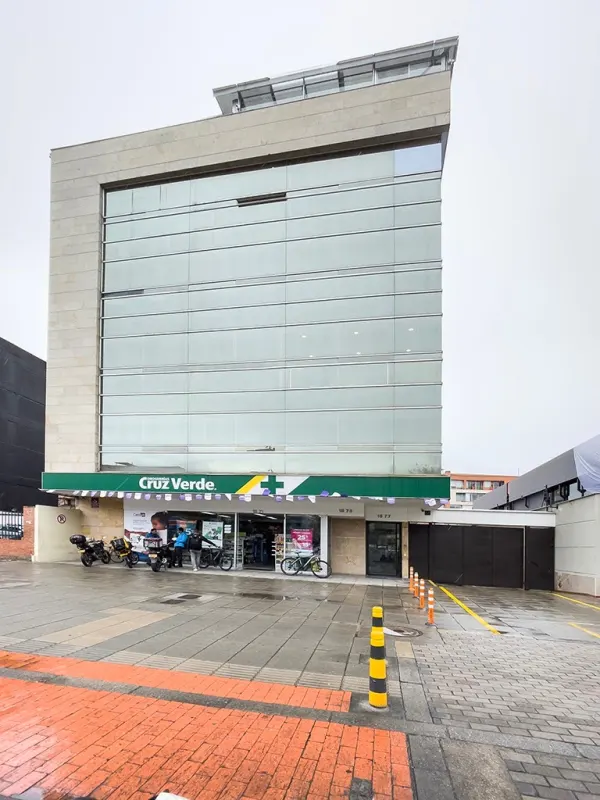 Oficina en Santa Bárbara, Bogotá