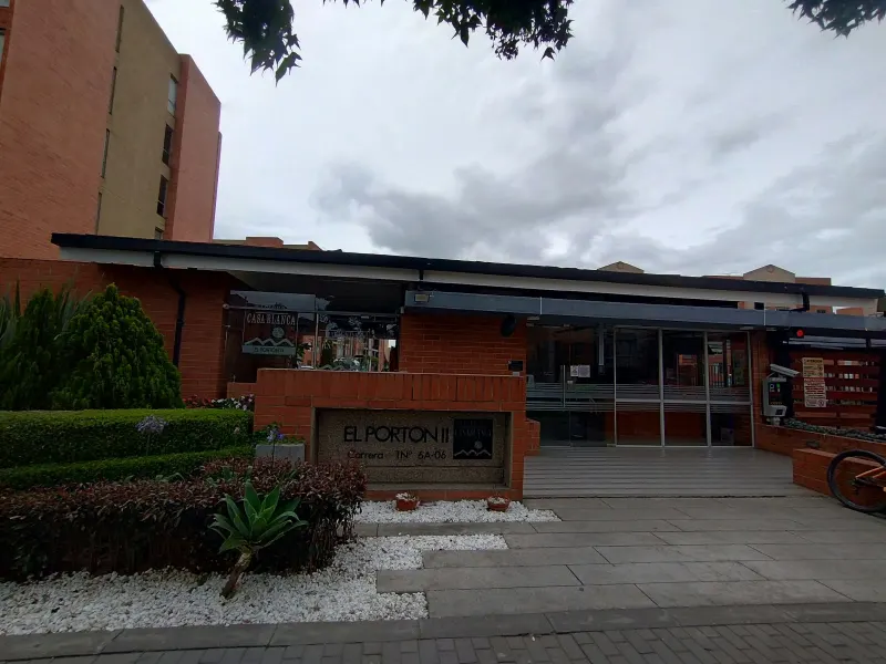 Apartamento en CONJUNTO RESIDENCIAL EL PORTON II, Madrid
