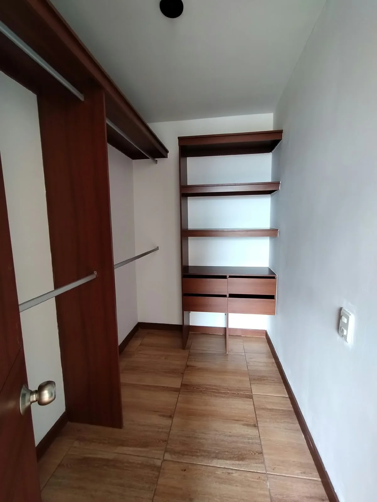 Apartamento en CONJUNTO RESIDENCIAL EL PORTON II, Madrid, foto 7