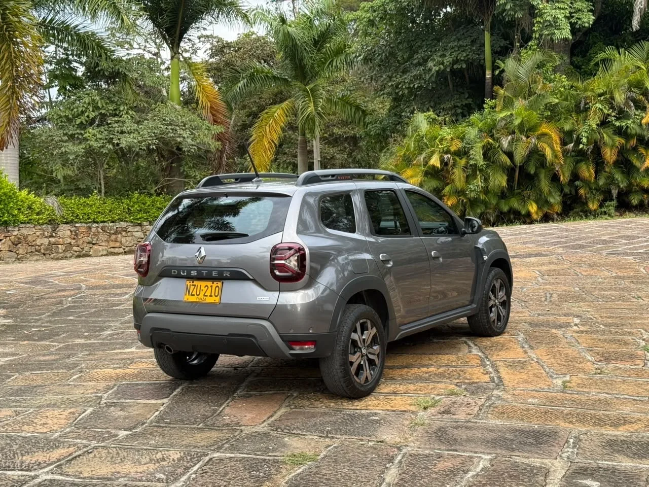 Renault Duster Iconic 2025, foto 9