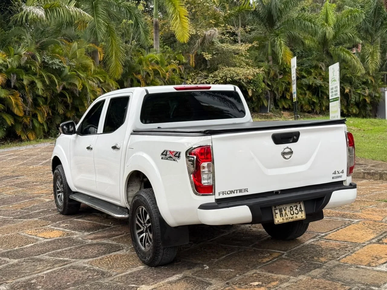 Nissan Frontera S Doble cabina , 4x4 2020, foto 12