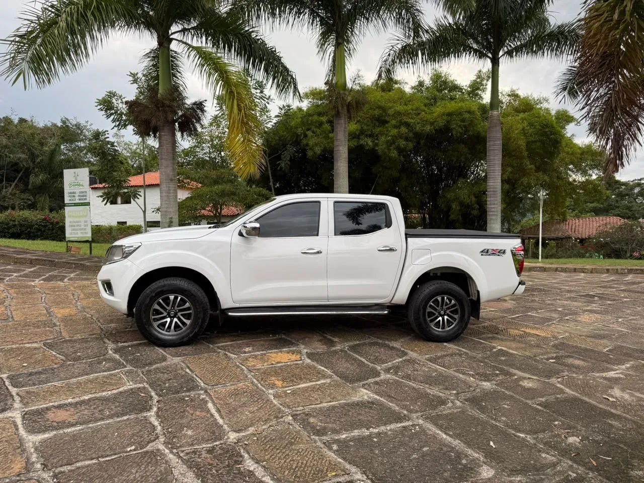 Nissan Frontera S Doble cabina , 4x4 2020, foto 10
