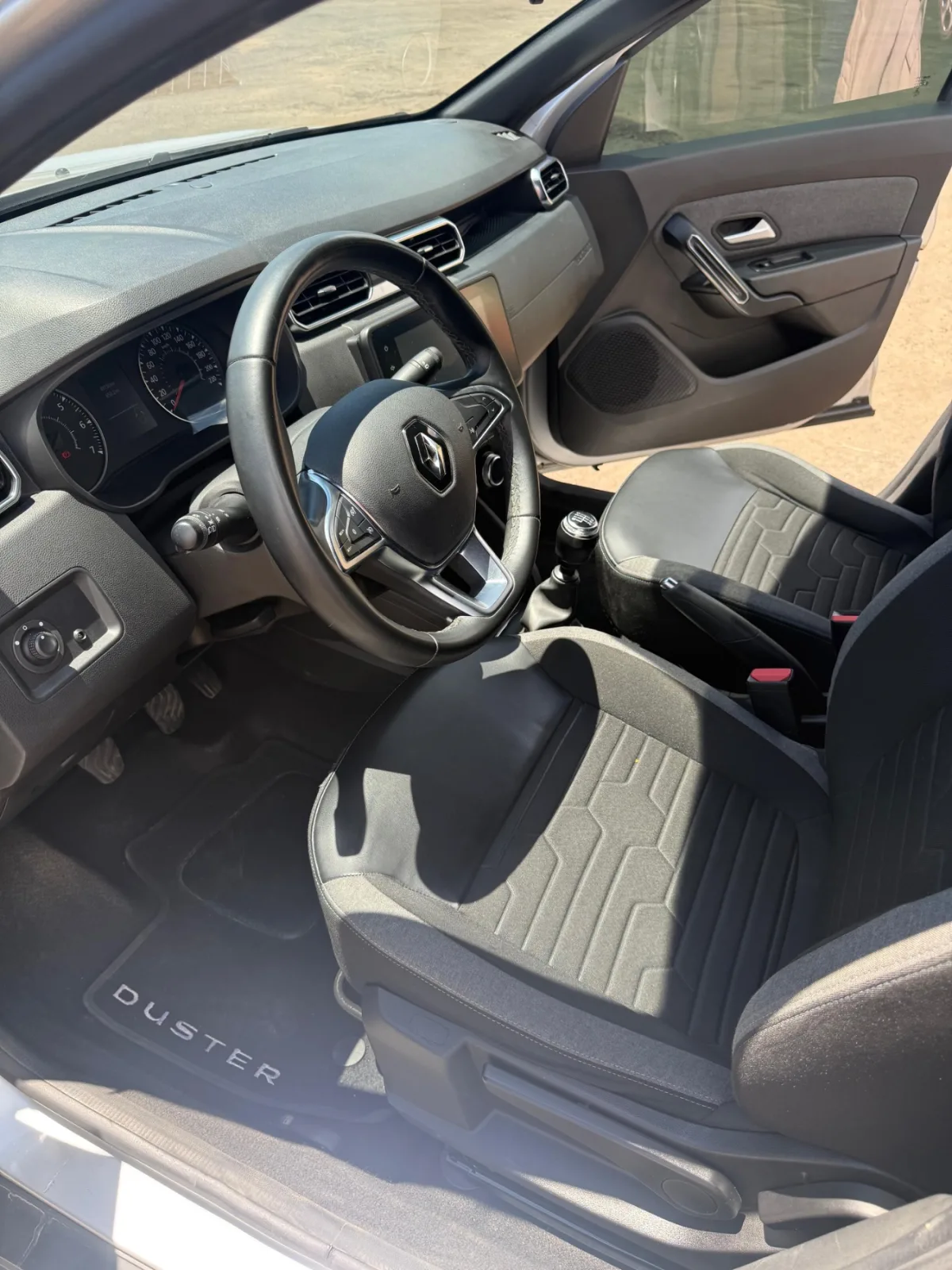 Renault Duster 2023, foto 11