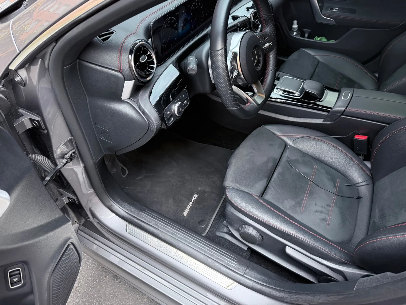 Mercedes-Benz CLA 180. AMG line GLS 180 AMG Line 2020, foto 4