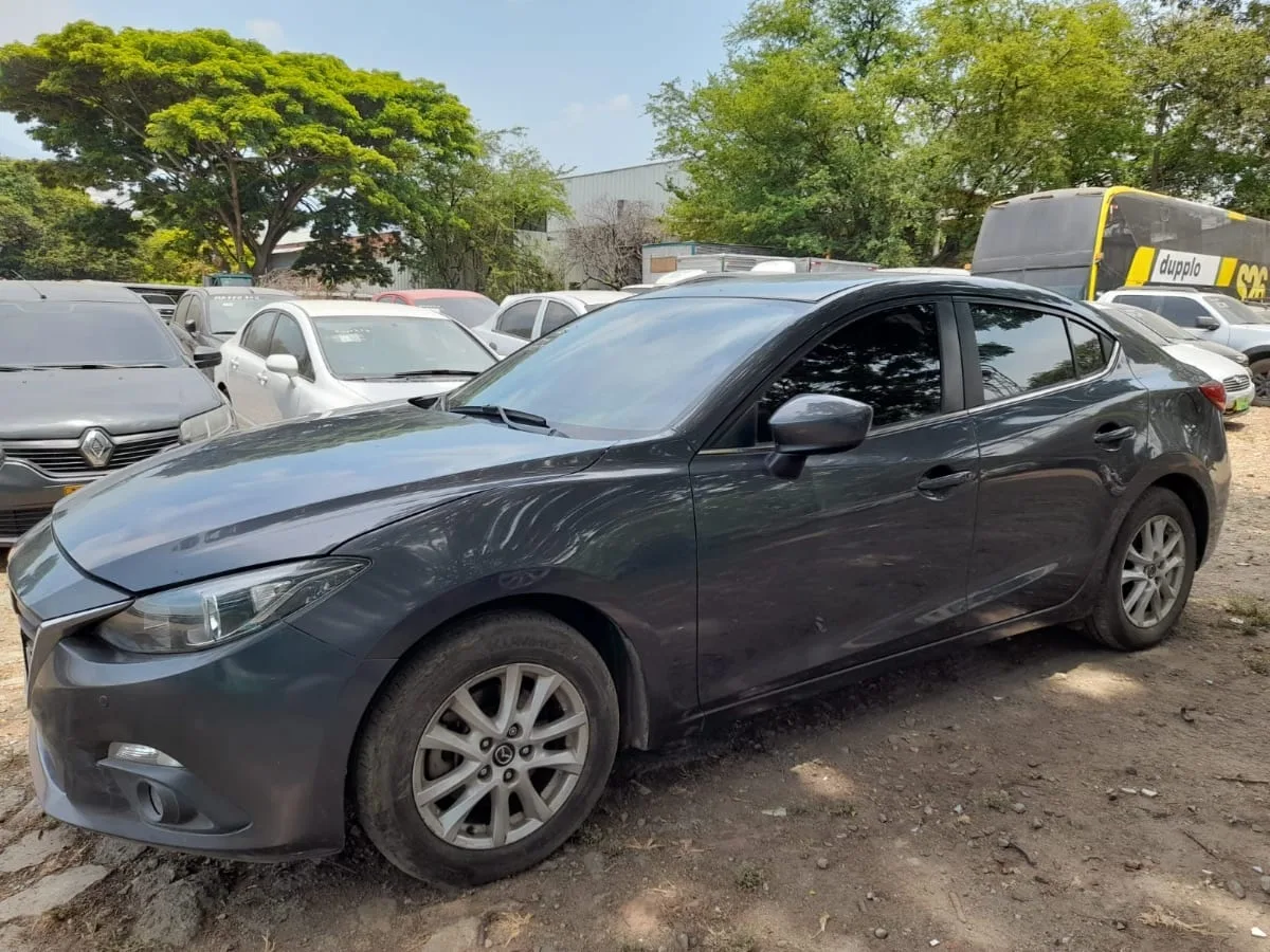Mazda 3 4 2017, foto 6
