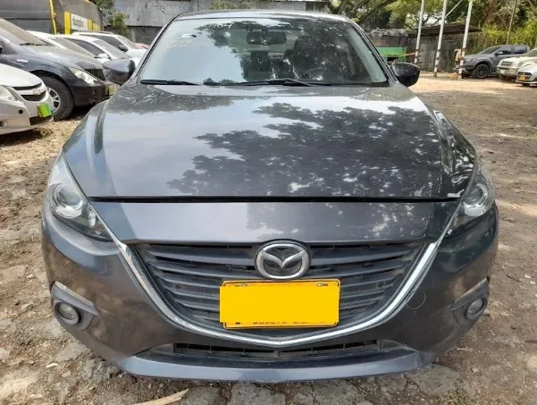 Mazda 3 4 2017, foto 1