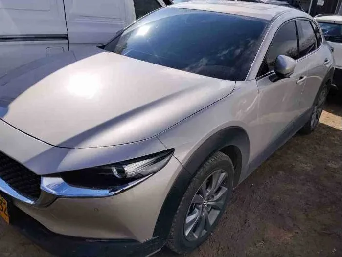 Mazda CX-30 2023, foto 4