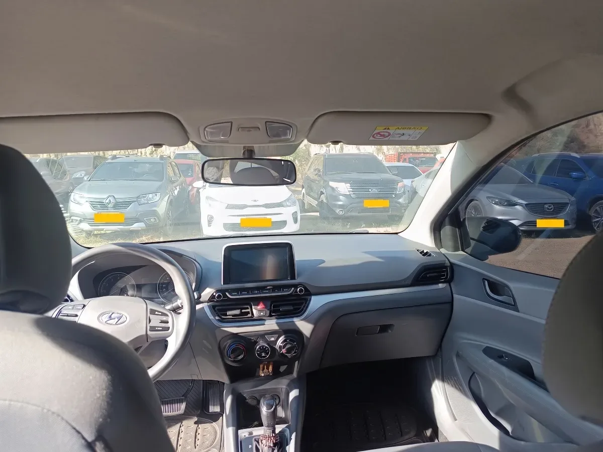 Hyundai Accent 2022, foto 4