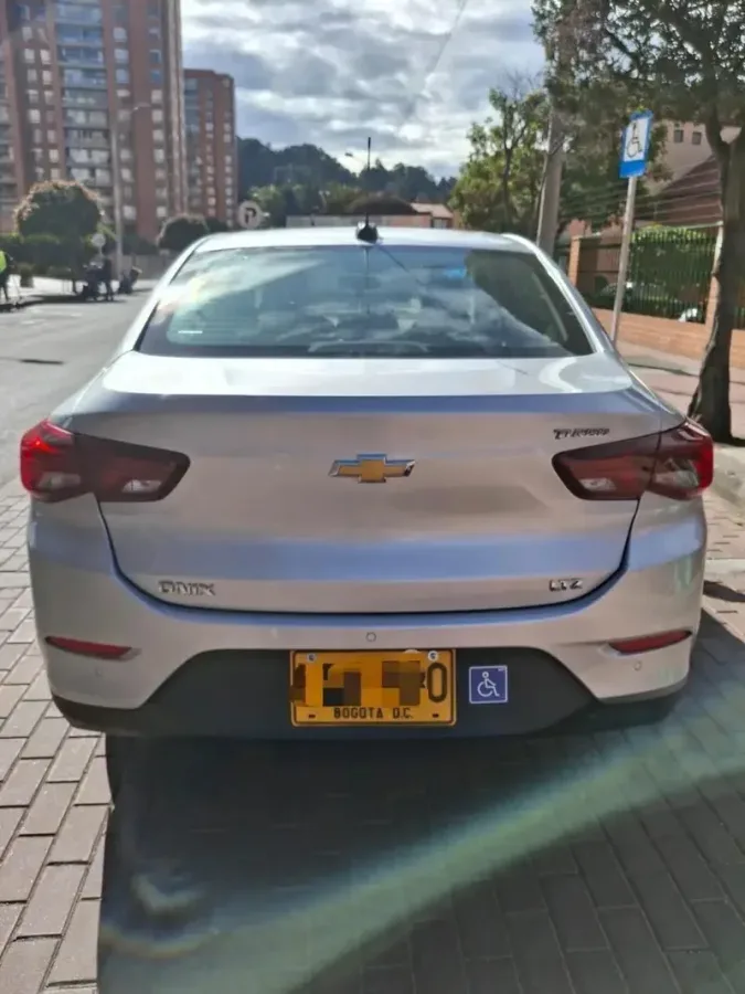 Chevrolet Onix LTZ 1.000 CC Turbo 2023, foto 5