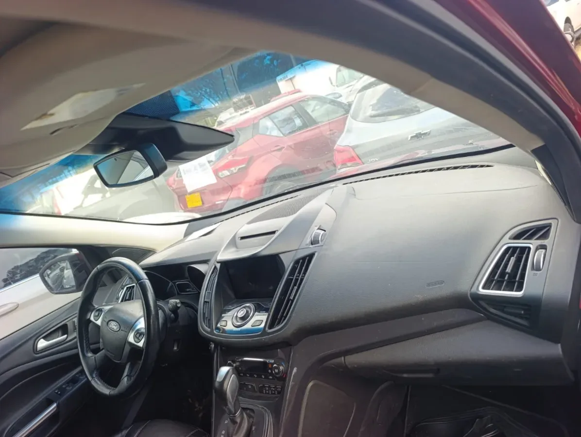Ford Escape 2016, foto 2