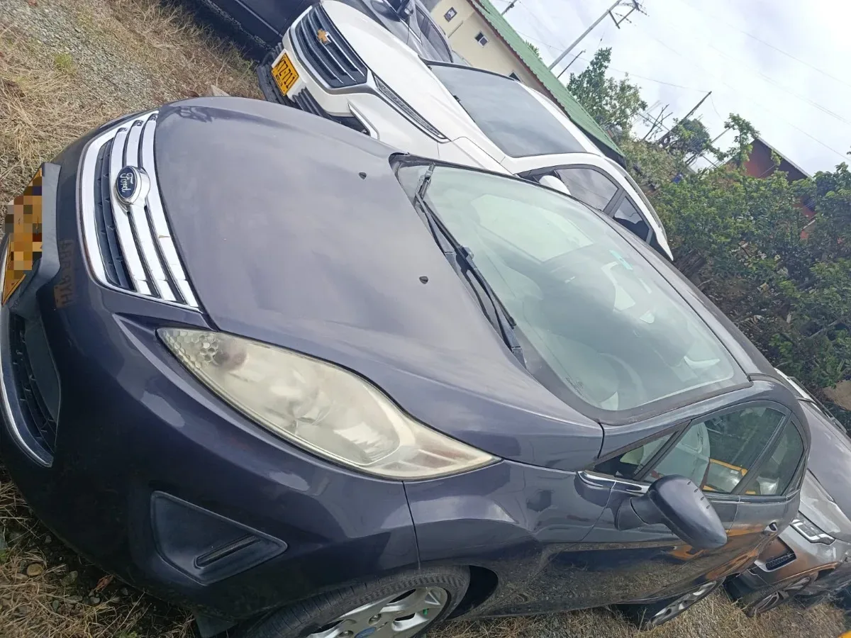 Ford Fiesta 2010, foto 5