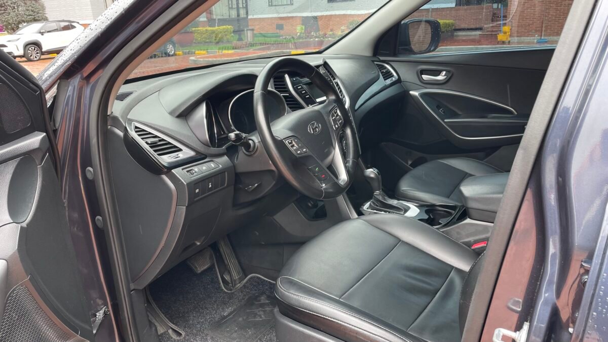 HYUNDAI SANTAFE , MODELO 2014 - Imagen 9