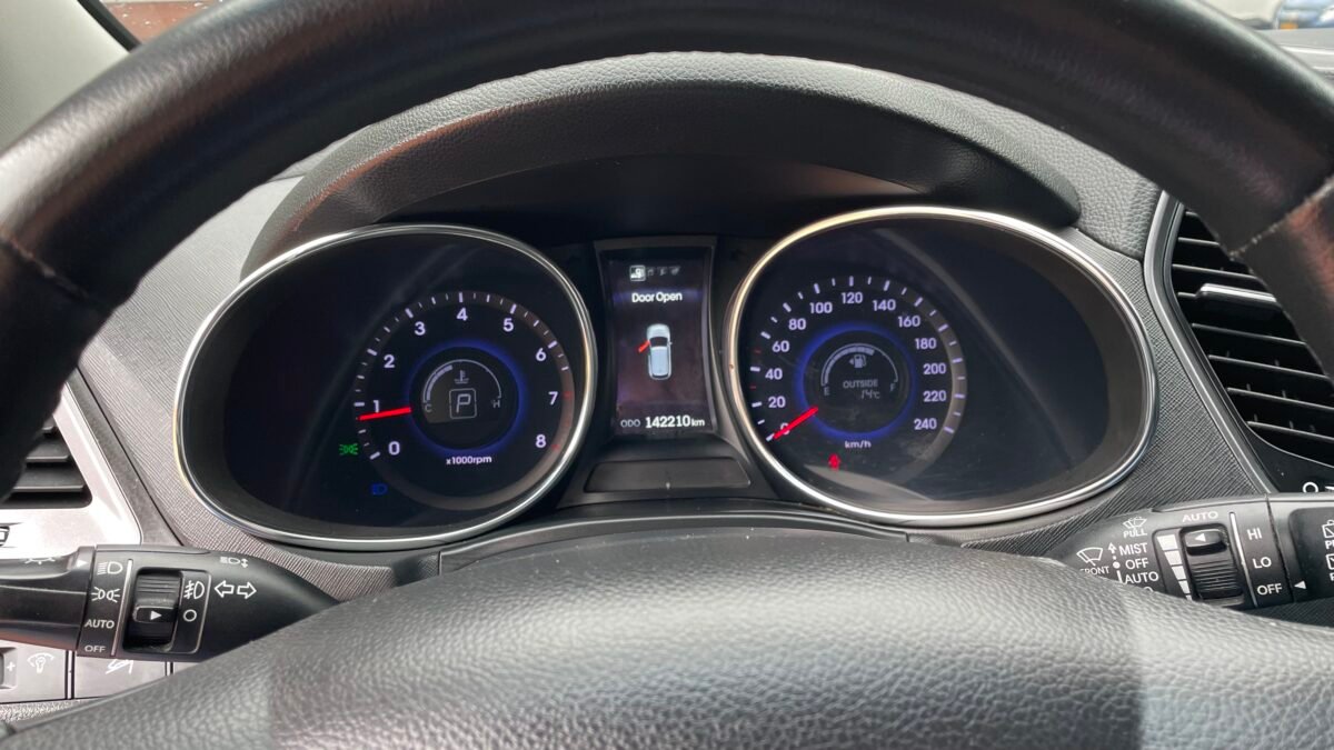 HYUNDAI SANTAFE , MODELO 2014 - Imagen 8