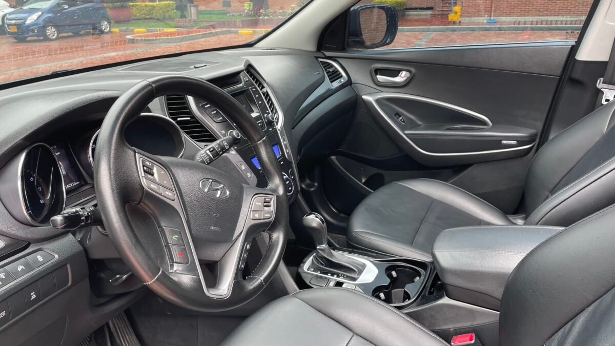 HYUNDAI SANTAFE , MODELO 2014 - Imagen 6