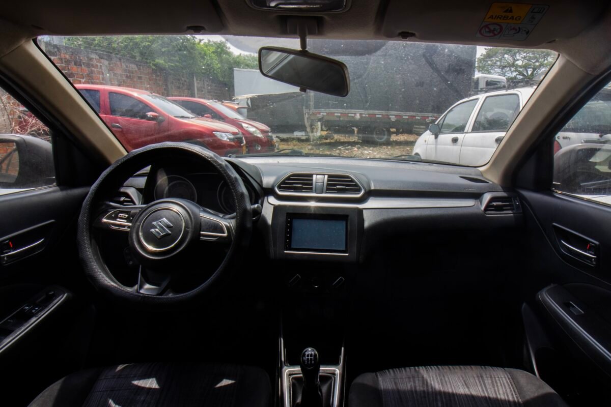 Suzuki Swift Dzire  2019 BRP 2796 - Imagen 6