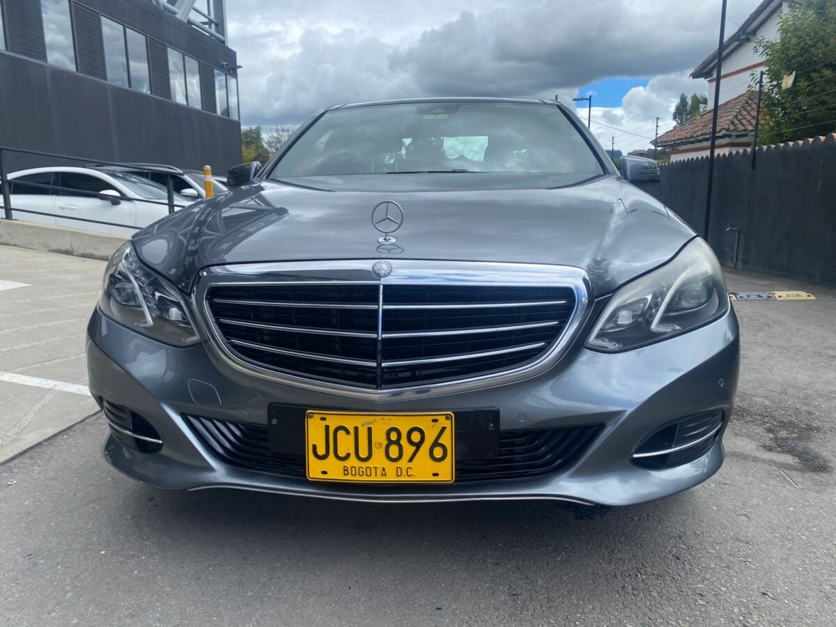 Mercedes Benz E250  2016   AJ1002 - Imagen 8