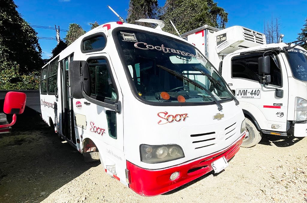 Chevrolet 5 NKR 55 2010  BRP 3896