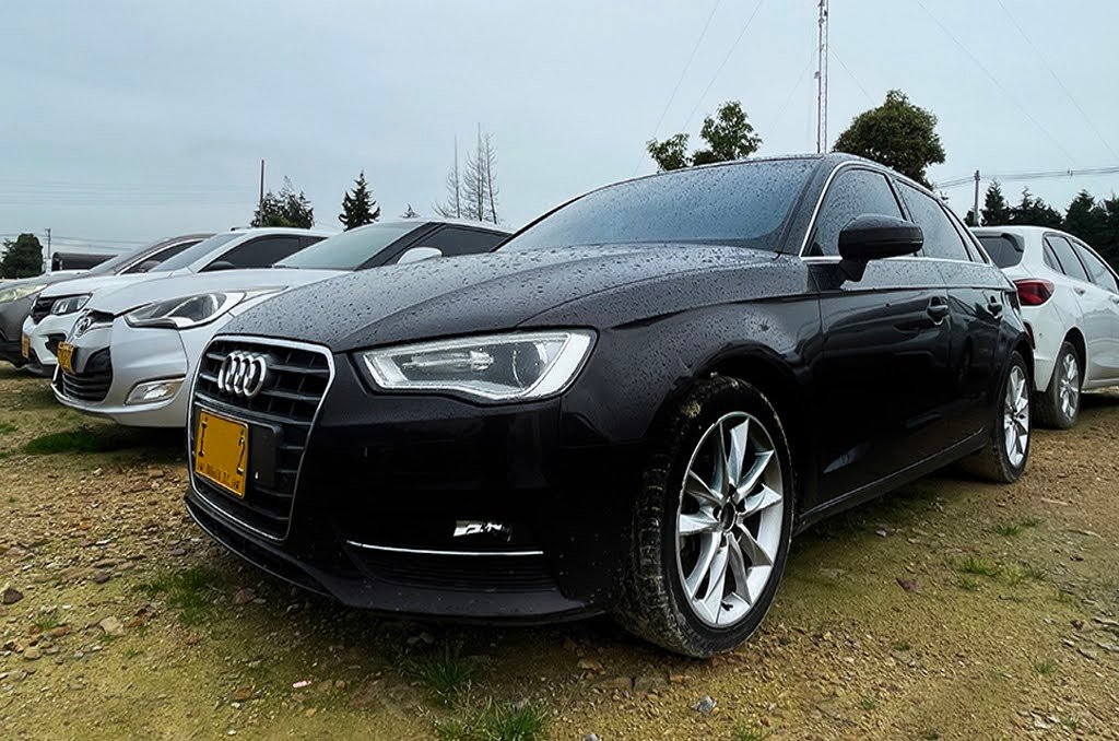 Audi A3 SPORTBACK  2017  BRP BT-028