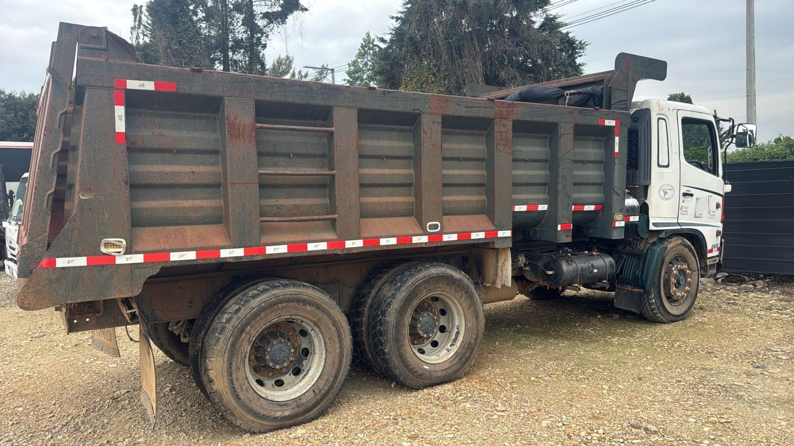 Hino - FM1JLUD Funza BRP 4624