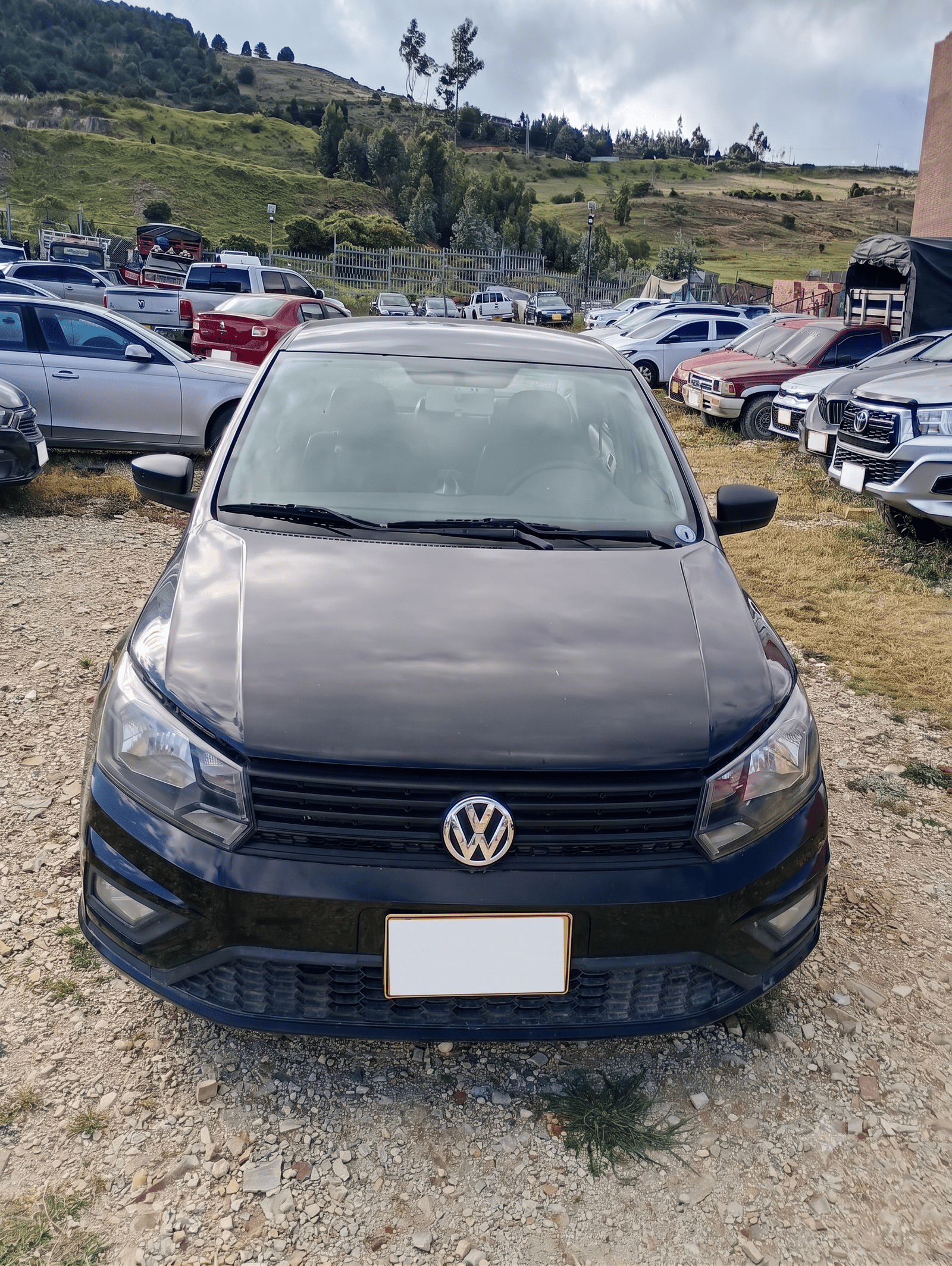 VOLKSWAGEN - VOYAGE TRENDLINE  MODELO 2020 BRP 5620