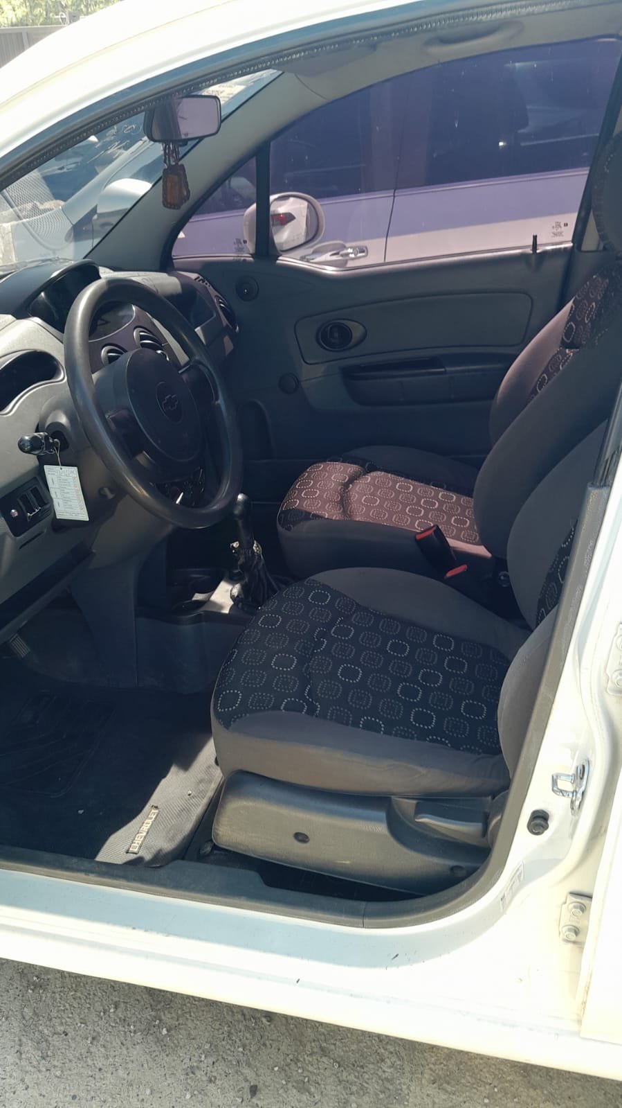 CHEVROLET SPARK  Modelo 2016 BRP BT-051 - Imagen 7